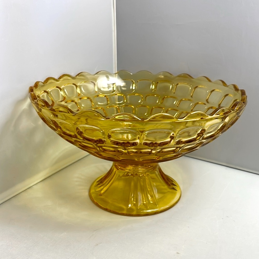 Vintage Federal Glass Yorktown Footed Bowl Colonial Thumbprint‎ Yellow Pedastal